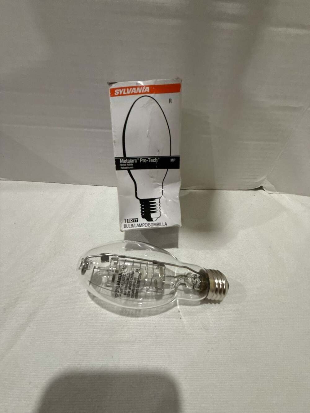 Sylvania Metalarc Pro-Tech MP100/U/MED 64417 Metal Halide Bulb